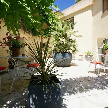 Couette Et Cafe Montpellier Exterior foto