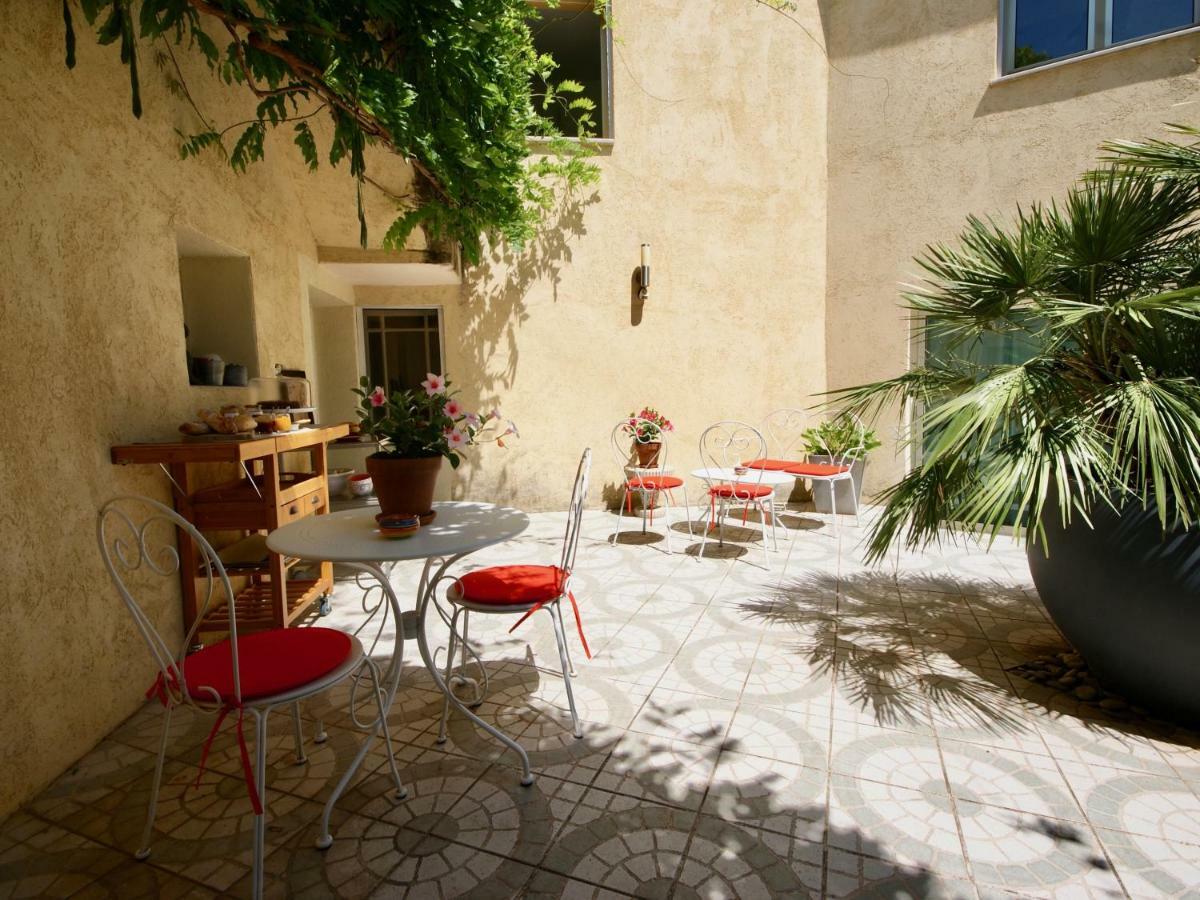 Couette Et Cafe Montpellier Exterior foto