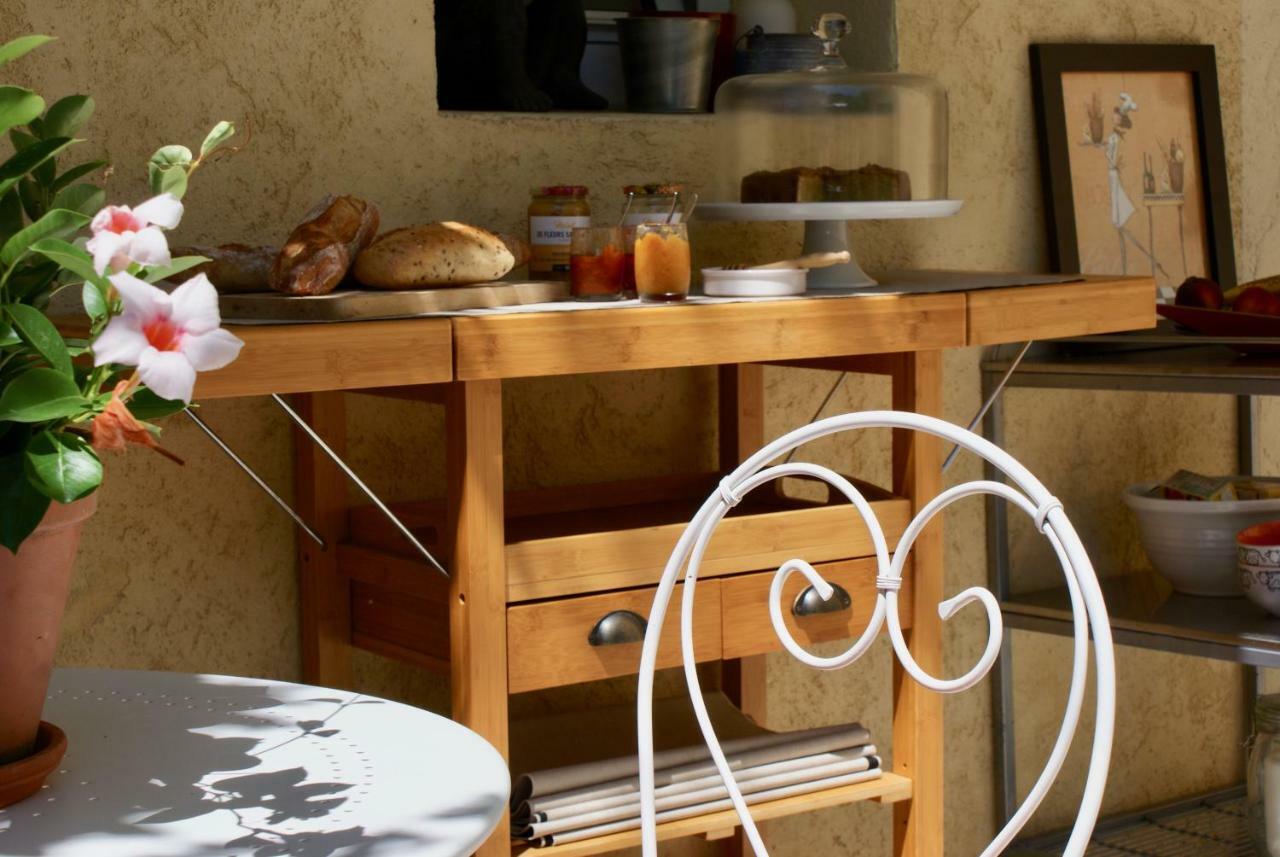 Couette Et Cafe Montpellier Exterior foto