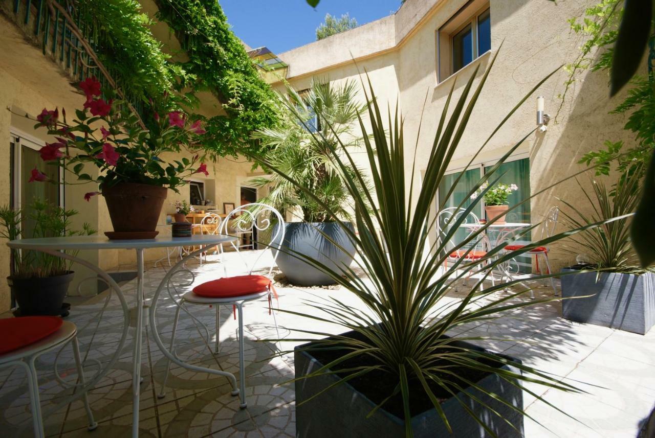Couette Et Cafe Montpellier Exterior foto